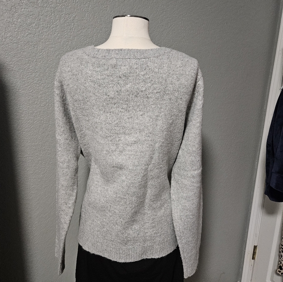 Cat Christmas Sweater - Picture 5 of 6